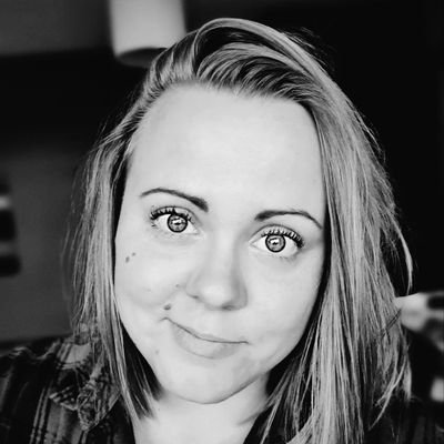 Profile Picture of Lynsey Claire. (@LynseyAppleby4) on Twitter