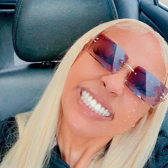 Profile Picture of Adrian Davis (@adriandavis213) on Poshmark