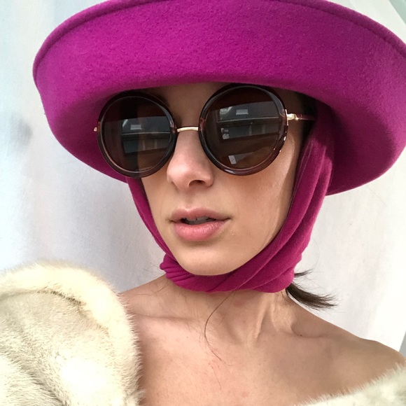 Profile Picture of Christa Perrello (@potatona) on Poshmark