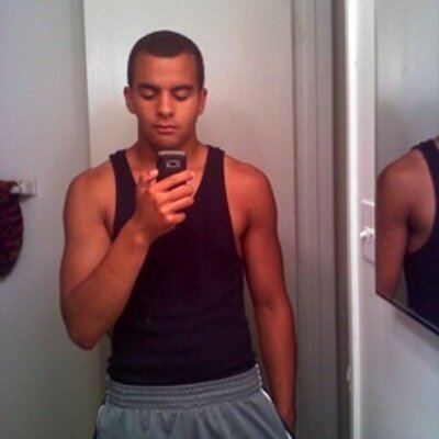 Profile Picture of Montez Jones (@Tez_Jones) on Twitter