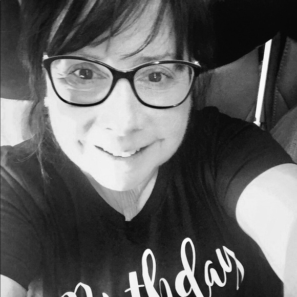 Profile Picture of Janet Degraaf (@jndegraaf) on Poshmark