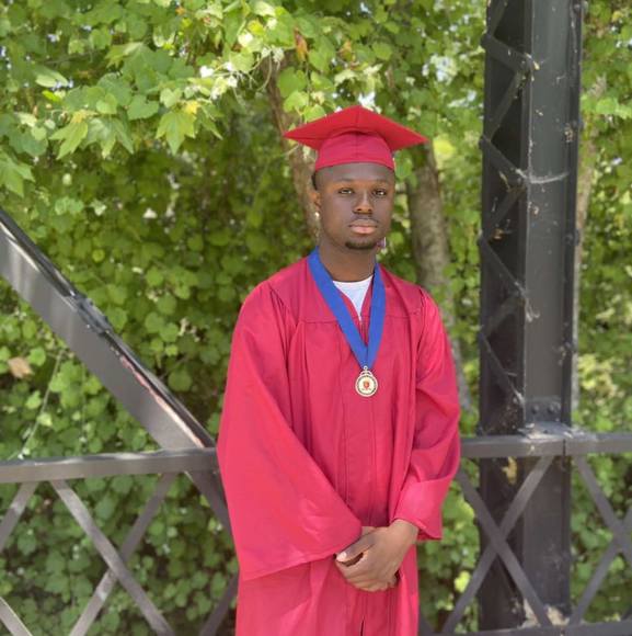 Profile Picture of Thomas Max (@frogses2) on Poshmark