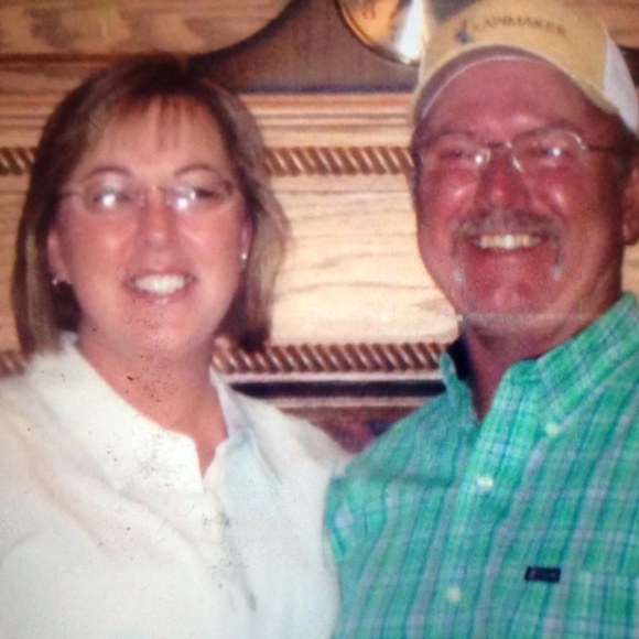 Profile Picture of Geraldgina Rounsaville (@geraldginar) on Poshmark