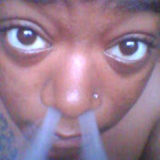 Profile Picture of Brittney Mitchell (@BunniesCANsing) on Youtube