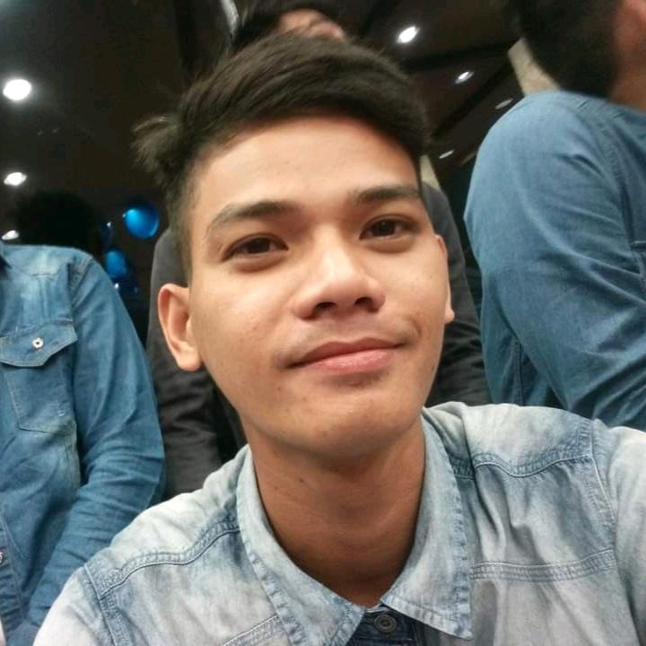 Profile Picture of Paul Cenita (@000001325100000paul) on Tiktok