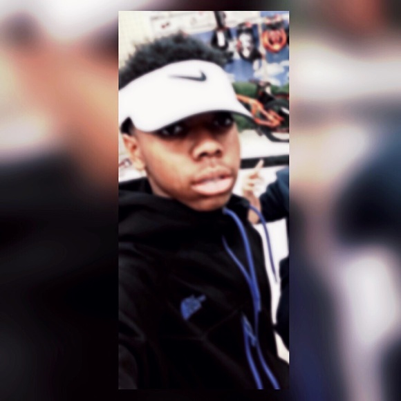 Kevin Jou - Poshmark Profile Picture of Kevin Jou (@kevinjou) on Poshmark