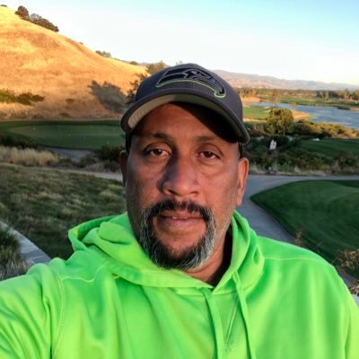 Profile Picture of Robert Huston (@robhuston54) on Twitter