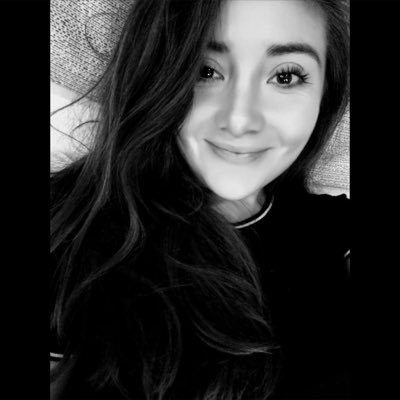 Profile Picture of Jimena Robles (@jim_psj) on Twitter