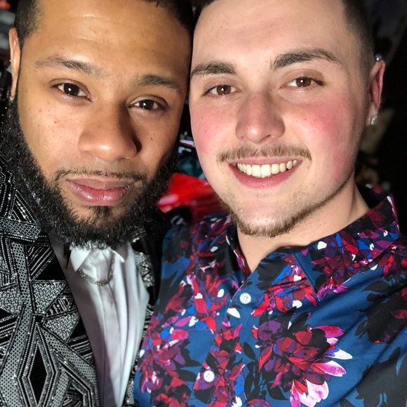 Profile Picture of Sean Mckenzie (@seanmknz) on Poshmark