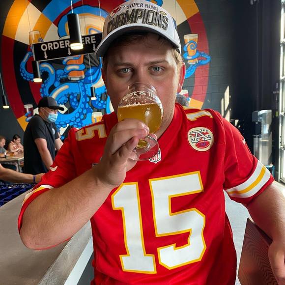 Profile Picture of Blake Malone (@blaketmalone) on Poshmark