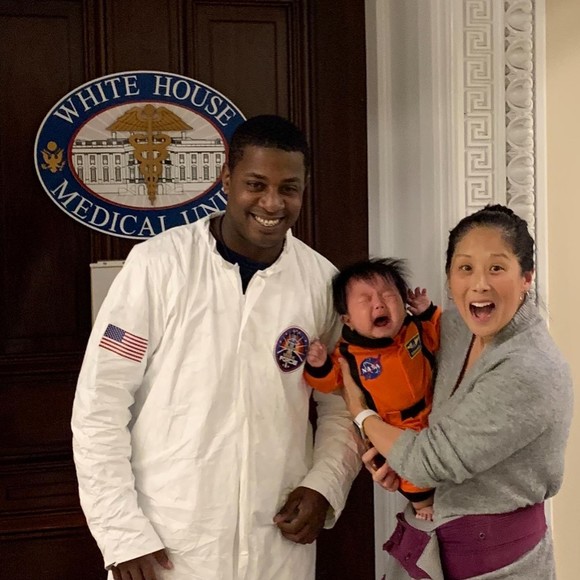 Profile Picture of Alex Glade (@alexglade) on Poshmark