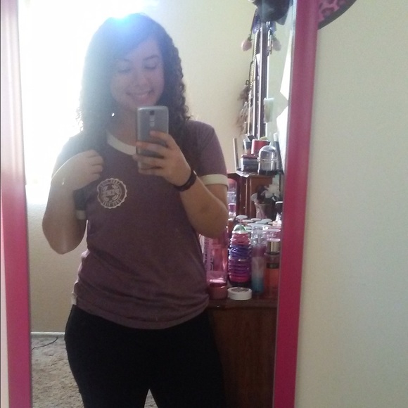 Profile Picture of Briana Corral (@breecrrl) on Poshmark