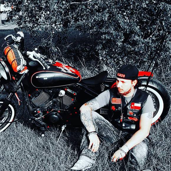 Profile Picture of James Willoughby (@jameswillou93) on Poshmark