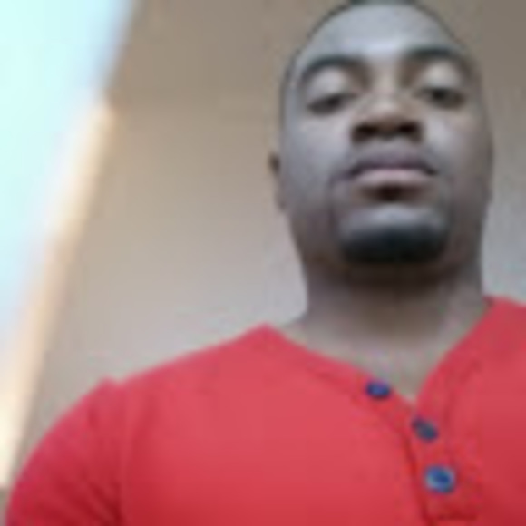 Profile Picture of Richard Jean (@richardjean291) on Poshmark