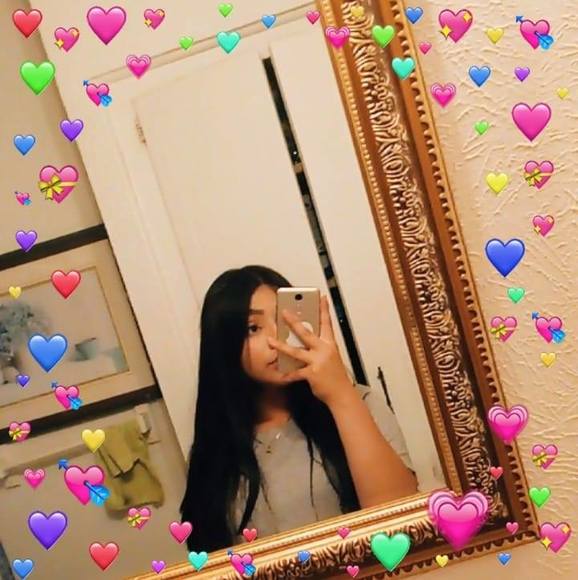 Profile Picture of Lorely Espinoza (@lolys2013) on Poshmark