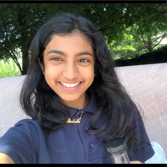 Profile Picture of Isabella Shahverdian (@ishahverdian) on Poshmark