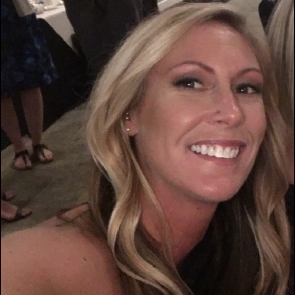 Profile Picture of Katie Spafford (@kspaff24) on Poshmark