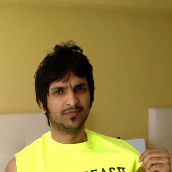 Profile Picture of Fahd Almotery (@fahadm91) on Poshmark