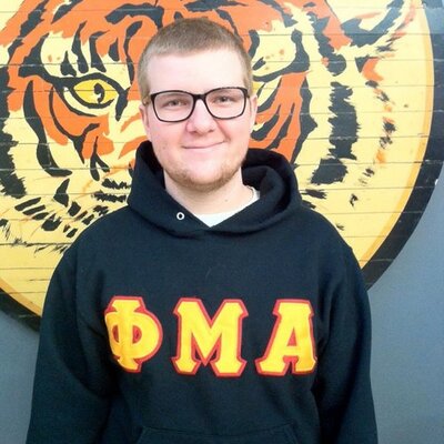 Profile Picture of Tim Cornell (@tcsports47) on Twitter