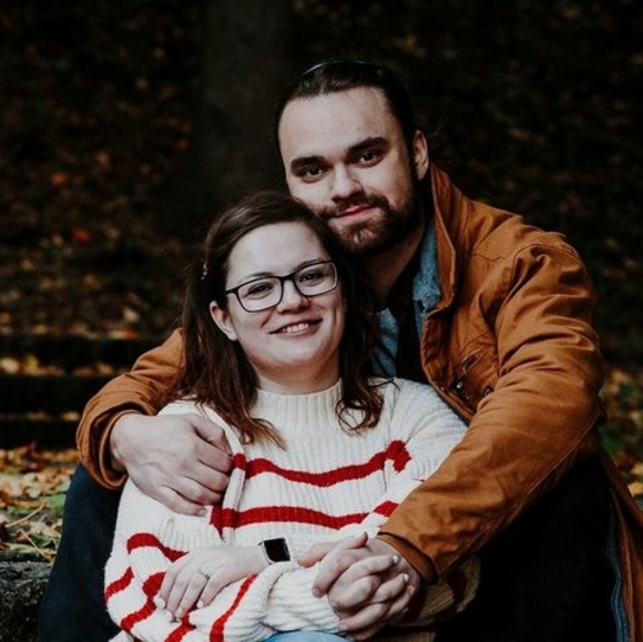 Profile Picture of Taylor Giver (@tgiver0331) on Poshmark