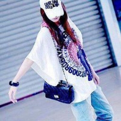 Profile Picture of Deeksha Sinha (@thedeekshasinha) on Twitter