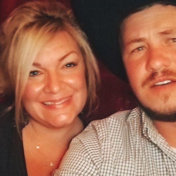 Profile Picture of Jenifer Evans (@cj7evans) on Poshmark