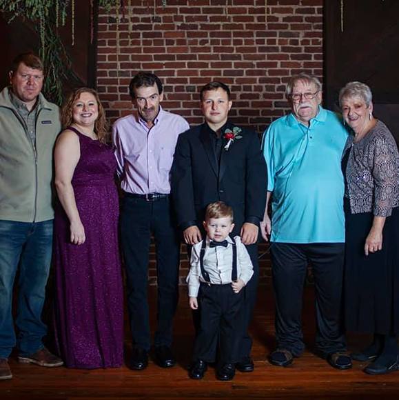 Jo Waller - Poshmark Profile Picture of Jo Waller (@ajobub) on Poshmark