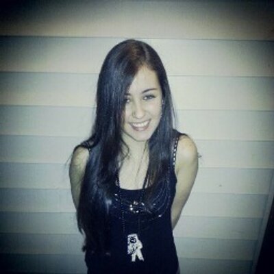 Profile Picture of Carolina Melo (@CaroReporting) on Twitter
