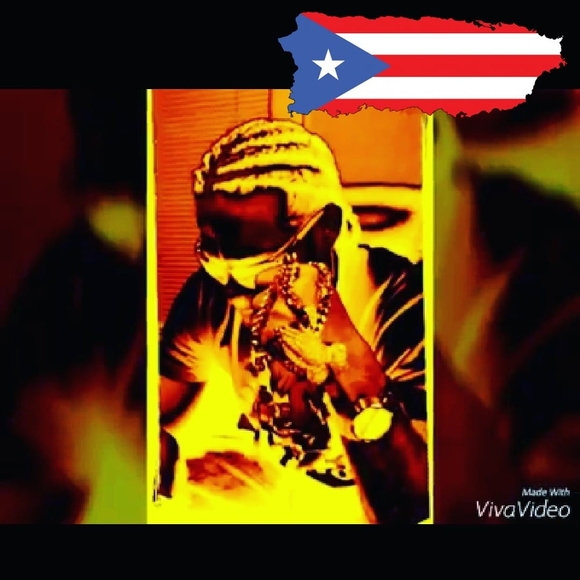 Profile Picture of Rafael Ocasio (@ocasior52) on Poshmark