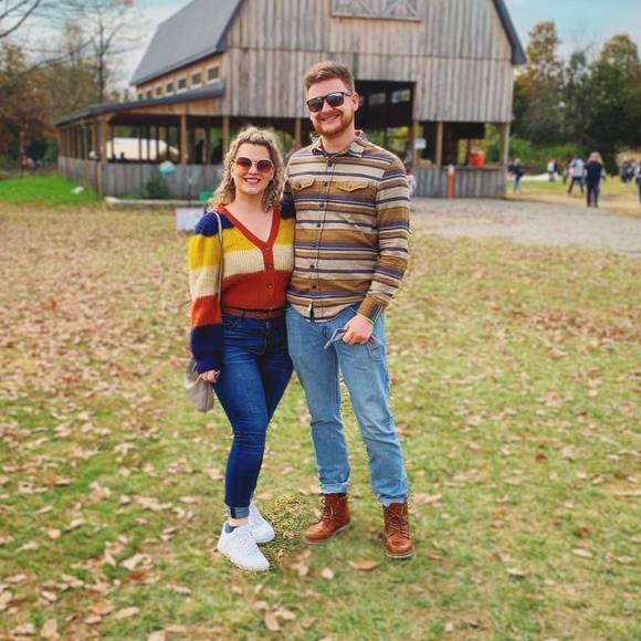 Profile Picture of Carolyn Mazzei (@crmazzei) on Poshmark