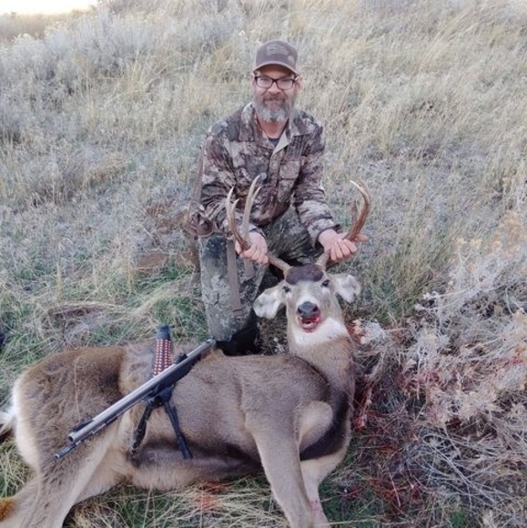 Profile Picture of Mike Surginer (@mnsurginer) on Poshmark