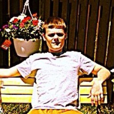 Profile Picture of Tyler Thomson (@tylerthomson243) on Twitter