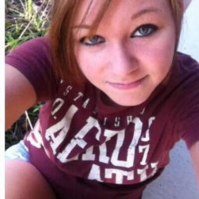 Profile Picture of Victoria Decker (@DeckerLynn84) on Twitter