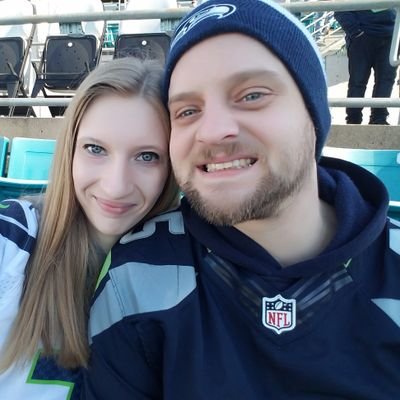 Profile Picture of Danielle Watson (@danielle_joy) on Twitter
