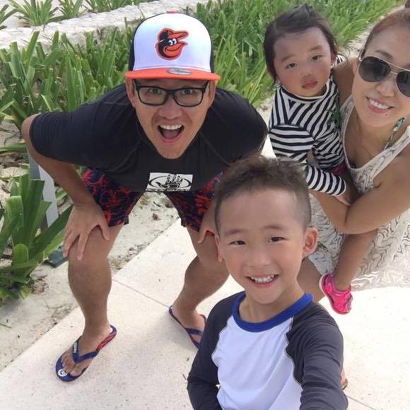 Profile Picture of Jong Choi (@chakhannamja828) on Poshmark