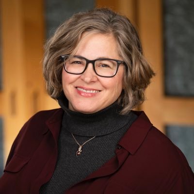 Profile Picture of Tracy Curtis (@tracyrucks) on Twitter