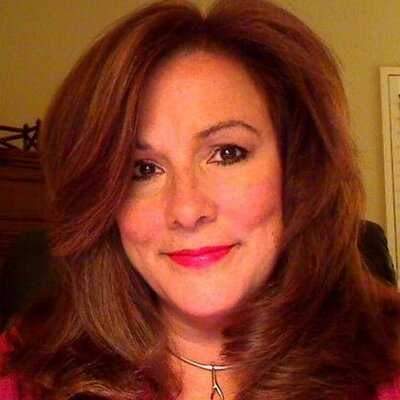 Profile Picture of Paula Rush (@paularush) on Twitter