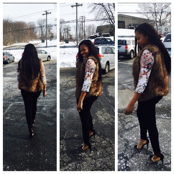 Profile Picture of Constance Keene (@kill_ittt) on Poshmark