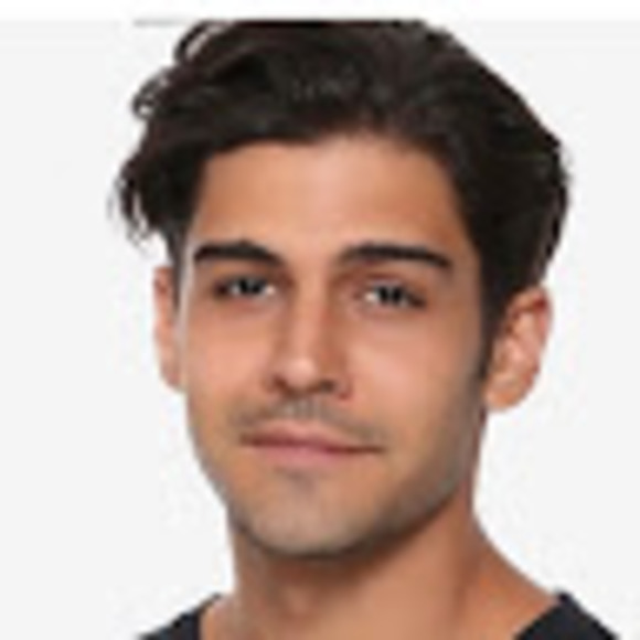 Profile Picture of Joseph Reyes (@jreyes2424) on Poshmark