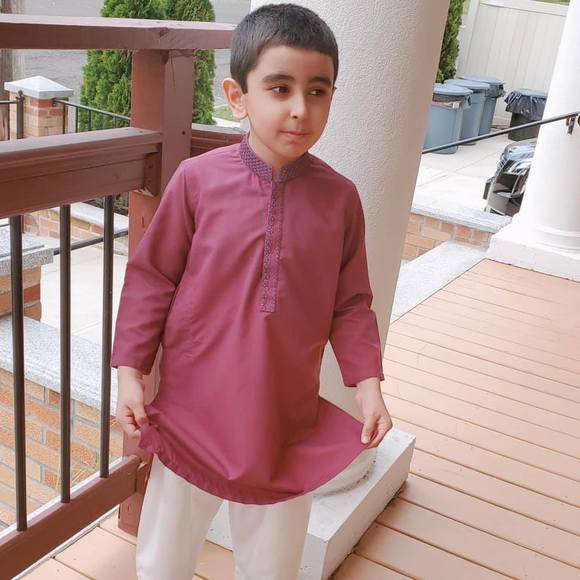 Profile Picture of Humayun Saghir (@hamgpk) on Poshmark