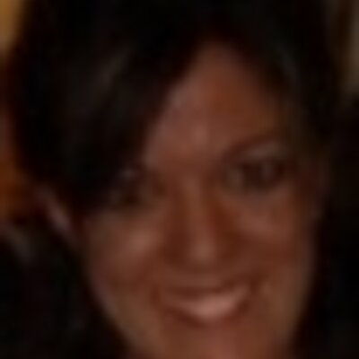 Profile Picture of Yolanda Patiño (@YolandaPatio) on Twitter