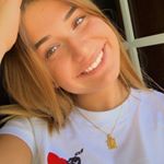 Profile Picture of Emy Charriere🦋 (@ymeemy_) on Instagram