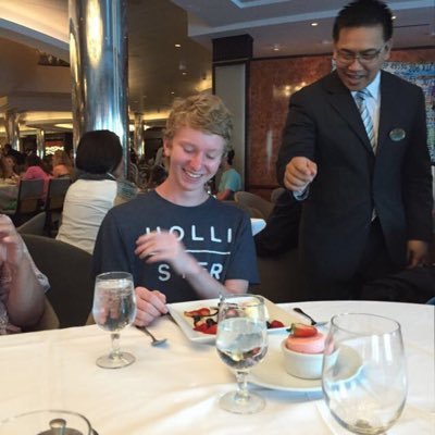 Profile Picture of Mark (@markorban1111) on Twitter