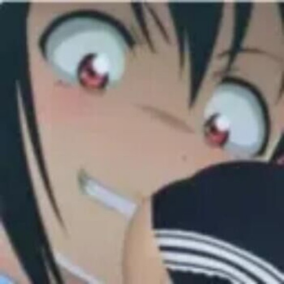 Profile Picture of ！roxanne Kemple (@roxanne98192) on Poshmark