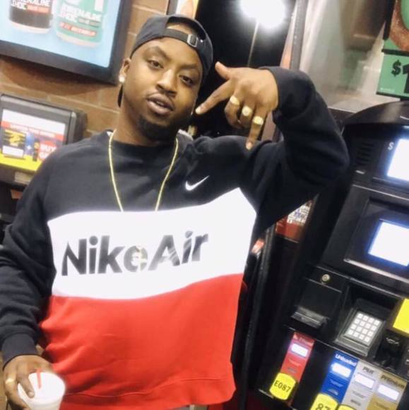 Profile Picture of Jimmie Fallon (@myliafayann3) on Poshmark