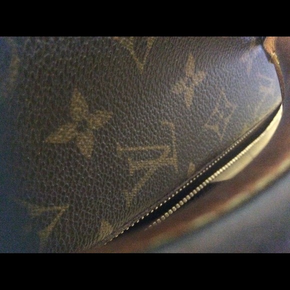 Profile Picture of Konis Salah (@gothamgoddess61) on Poshmark