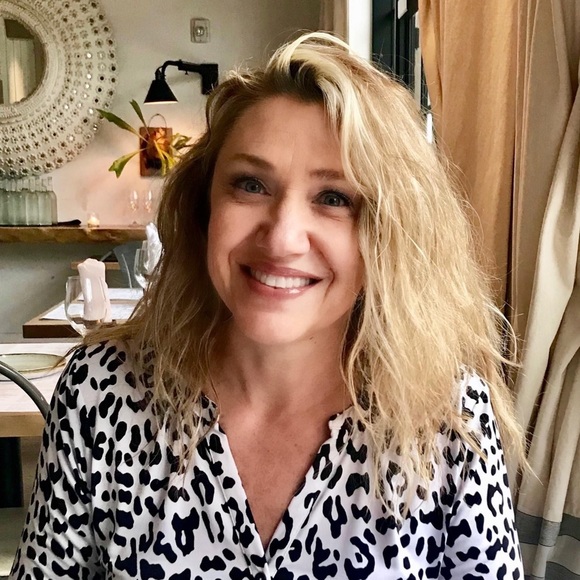 Profile Picture of Jana Shahidi (@jdmac33) on Poshmark