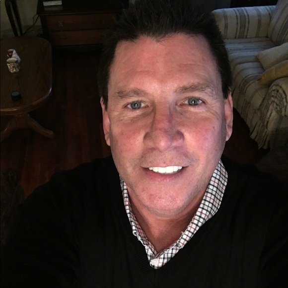 Profile Picture of Ralph Tanner (@ralphtanner668) on Poshmark