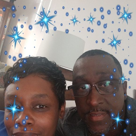 Profile Picture of Billy Bates (@bbatespersonal) on Poshmark