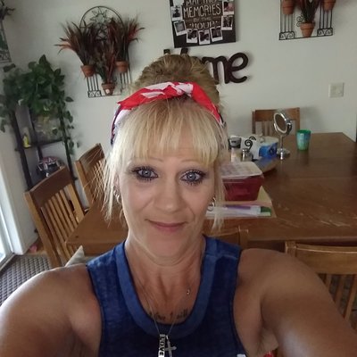 Profile Picture of Shelly Ogle (@Shellyogle1) on Twitter